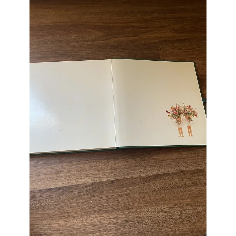 Anne Geddes Vintage Baby Photograph Album Book w/Ribbon Tie